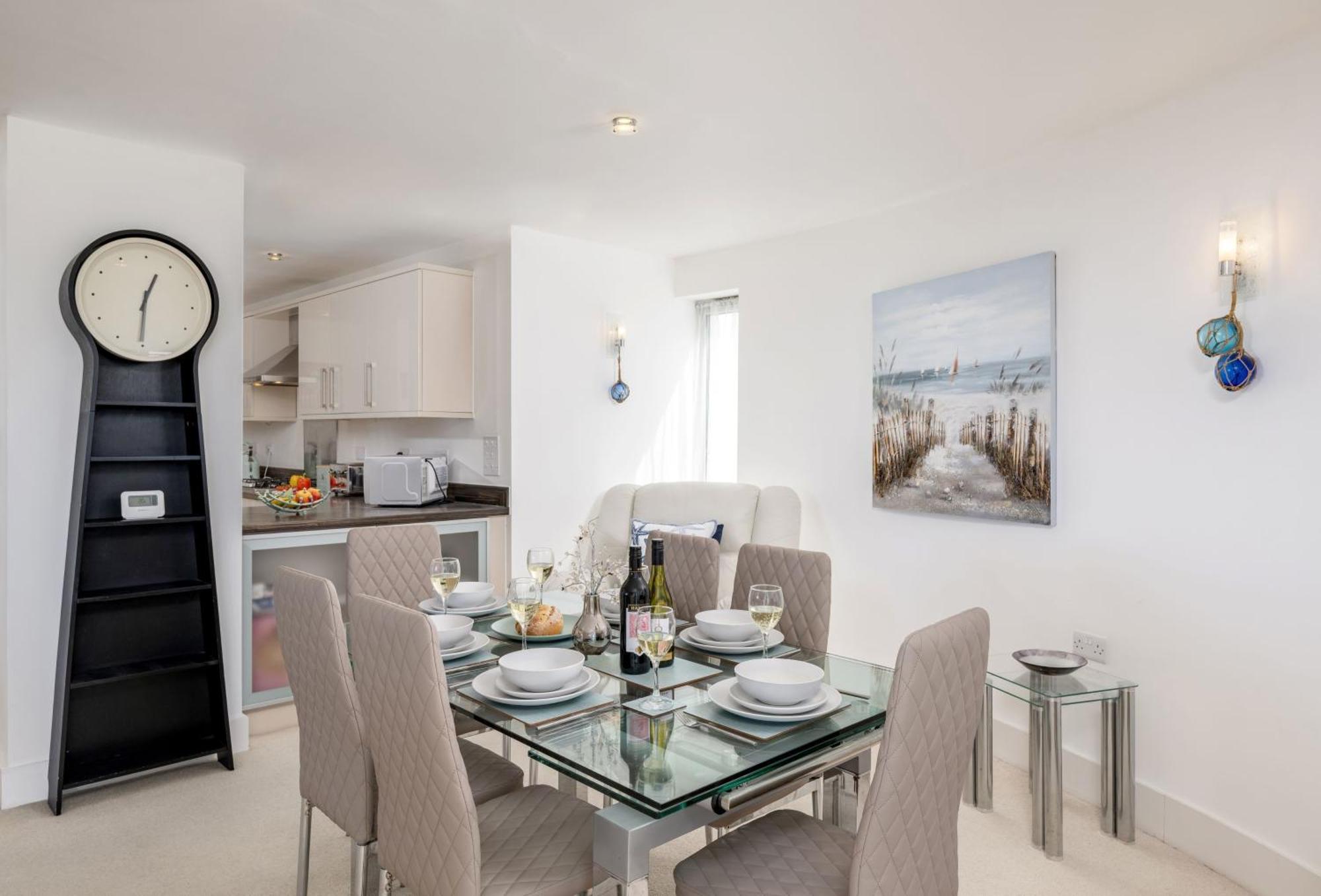 Number 2 In Lusty Glaze, Newquay Villa New Quay Eksteriør billede